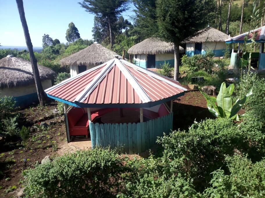 Maverick Camp, Rondavels And Homestay Nyandarua Exterior foto