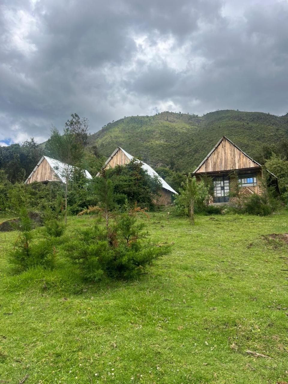 Maverick Camp, Rondavels And Homestay Nyandarua Exterior foto
