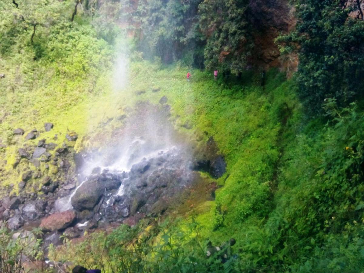 Maverick Camp, Rondavels And Homestay Nyandarua Exterior foto